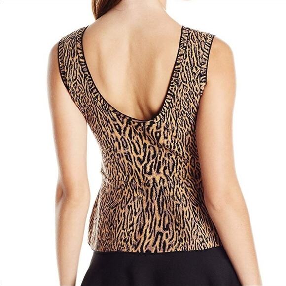 BCBGMAXAZRIA Alonya Leopard Print Peplum Tank Top Camel Combo SZ Medium - Picture 11 of 11